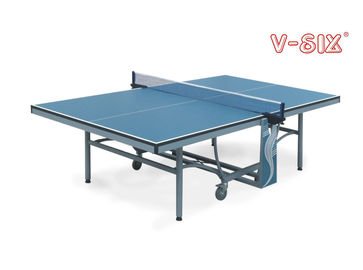 Doppelte Falten-wegTischtennis-Tabellen, faltbares Tennis-Tabellen-Innenbewegliches mit Rädern